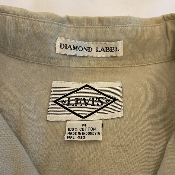 Levi's Vintage Diamond Label Neutral Tan Short Sleeve Button Down (read) - Picture 3 of 13